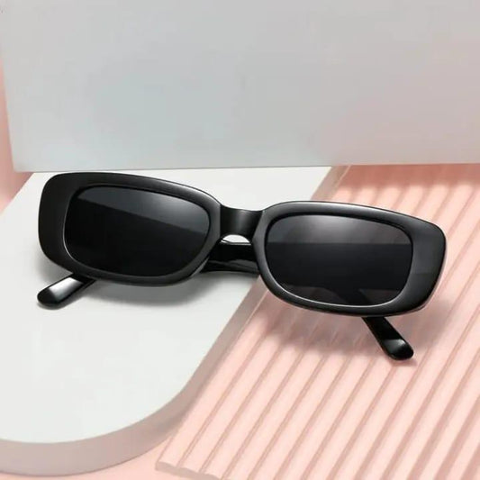 Elegant UV protectant sunglasses 1